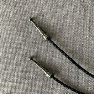Vintage Accessories - Vintage Bolo Tie with Stone Inlay Vintage Accessories - Vintage Bolo Tie with Stone Inlay
